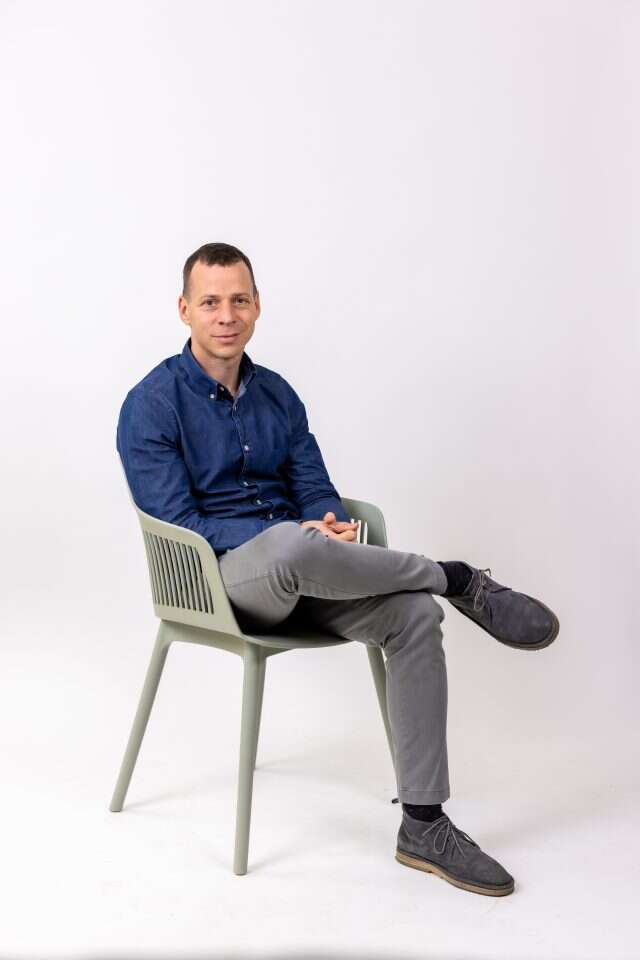 עמית סגל. | אריק סולטן עמית סגל. | אריק סולטן