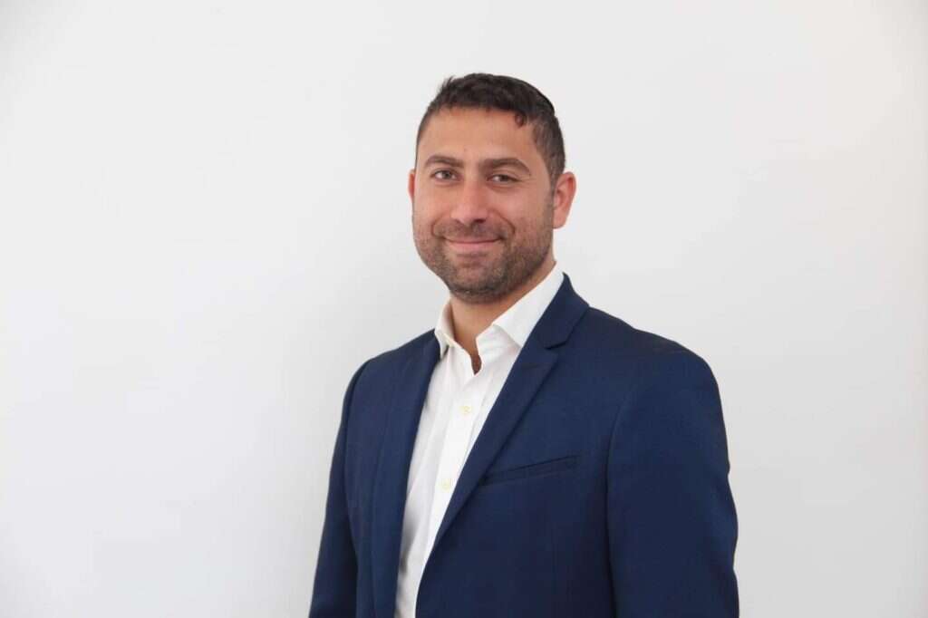 דור חרלפ. | ירדן לאונר