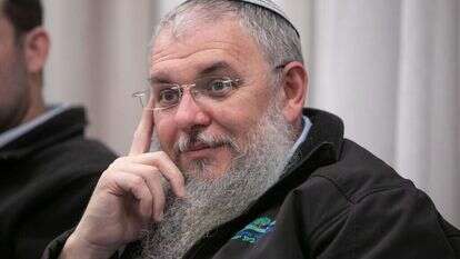 שלמה נאמן. | יוסי אלוני