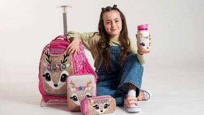 קל גב סט לכתה א': בקבוק וכיסוי תרמי, קלמר מתרחב, קופסת אוכל עם כיסוי תרמי ילקוט אורטופדי מתרחב מדגם XBAG ועגלת נשיאה מותאמת. מחיר: 449 ש"ח. | סטודיו קל גב