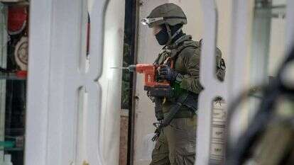 כוחות צה"ל ממפים את בתיהם של המחבלים מחברון שרצחו את בת שבע ניגרי הי"ד. | דובר צה"ל