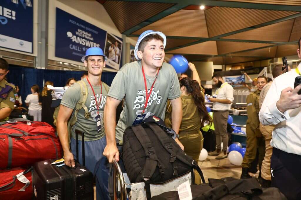 יונית שילר עבור נפש בנפש יונית שילר עבור נפש בנפש