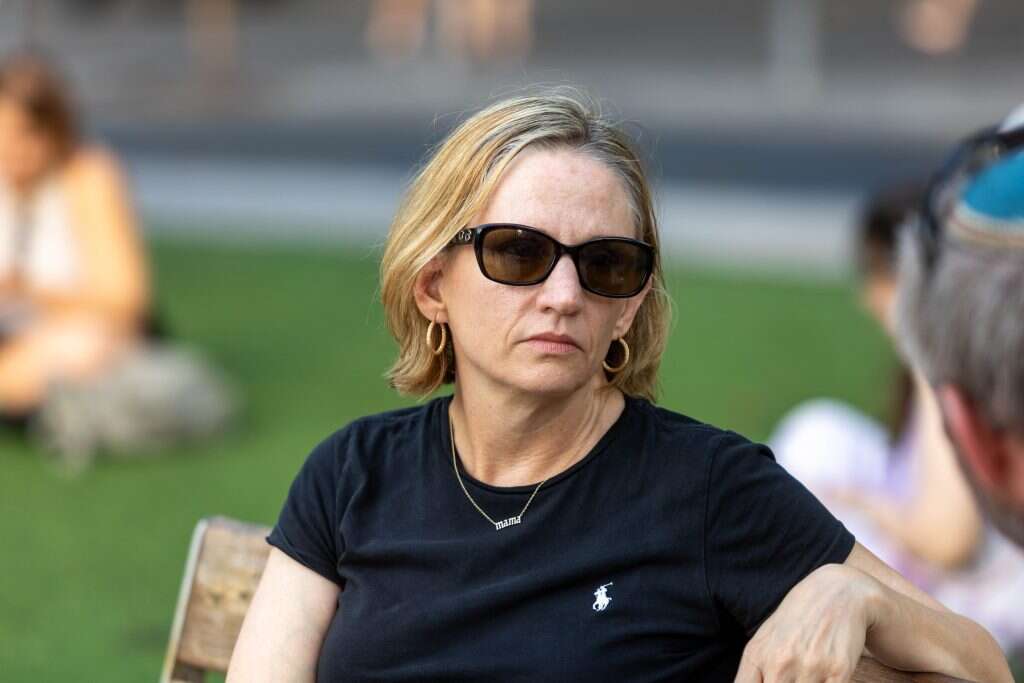 הת'ר ארנהלט. | יוסי אלוני