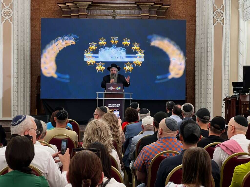 החגיגות לבית הכנסת "ברודצקי" בקייב, אוקראינה. | הרבנות הראשית לאוקראינה