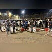 ההפגנה מחוץ לכלא רימונים. ללא קרדיט