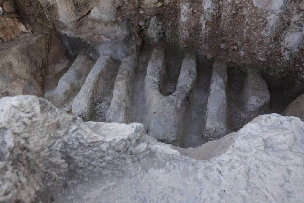 מכלול התעלות הצפוניות שנחשפו בעיר דוד. | אליהו ינאי, עיר דוד