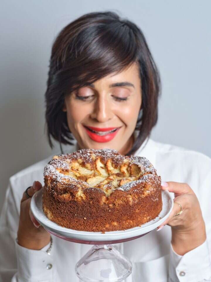 עוגת דבש - מימי נאמן שייך. | גיל אבירם