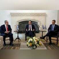 נתניהו עם נשיא קפריסין וראש ממשלת יוון | איי.אף.