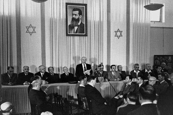 טקס הכרזת העצמאות במוזיאון תל־אביב. | זולטן קלוגר, לע"מ טקס הכרזת העצמאות במוזיאון תל־אביב. | זולטן קלוגר, לע"מ