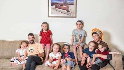 משפחת זנזורי, פרדס־חנה. | אביטל הירש