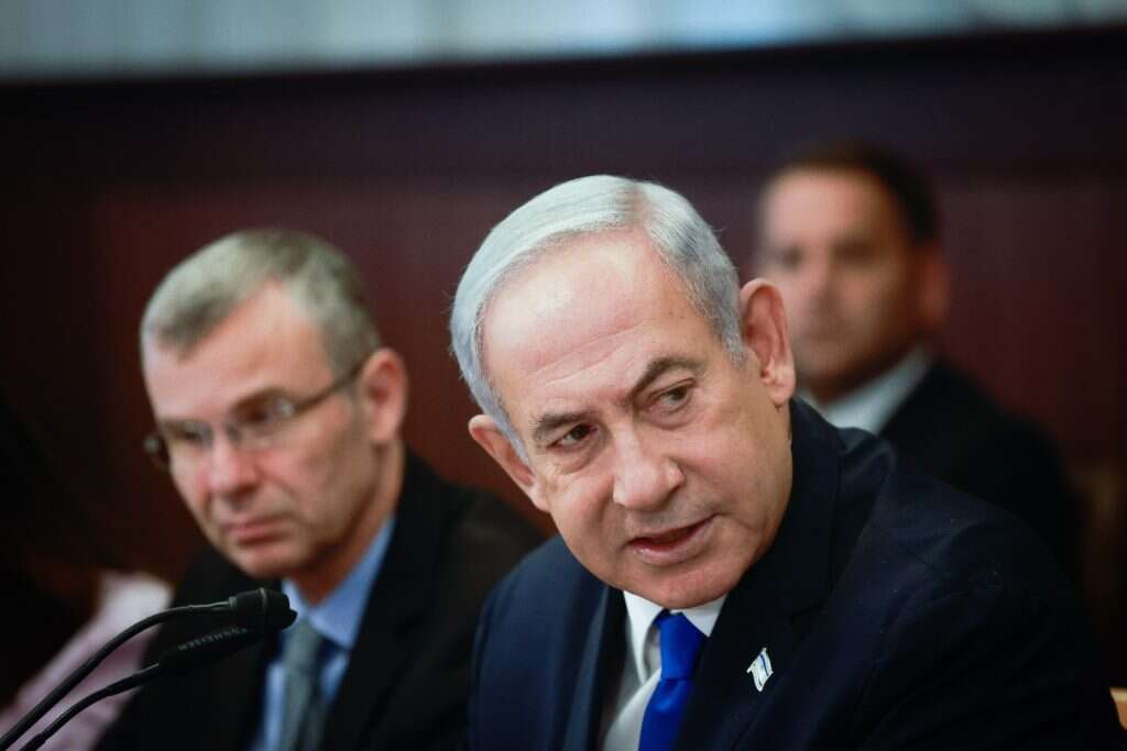 נתניהו בישיבת הממשלה. | חיים גולדברג/פלאש90