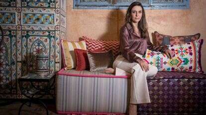 אלינור סלע. | מרים אלסטר, פלאש 90