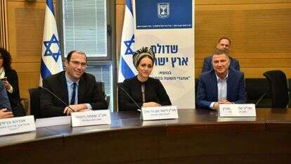 ראשי שדולת ארץ ישראל בכנסת ה-25. | מאיר אליפור