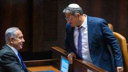 השר לביטחון לאומי איתמקר בן גביר וראש הממשלה בנימין נתניהו. | אוליבייה פיטוסי, פלאש 90 השר לביטחון לאומי איתמקר בן גביר וראש הממשלה בנימין נתניהו. | אוליבייה פיטוסי, פלאש 90