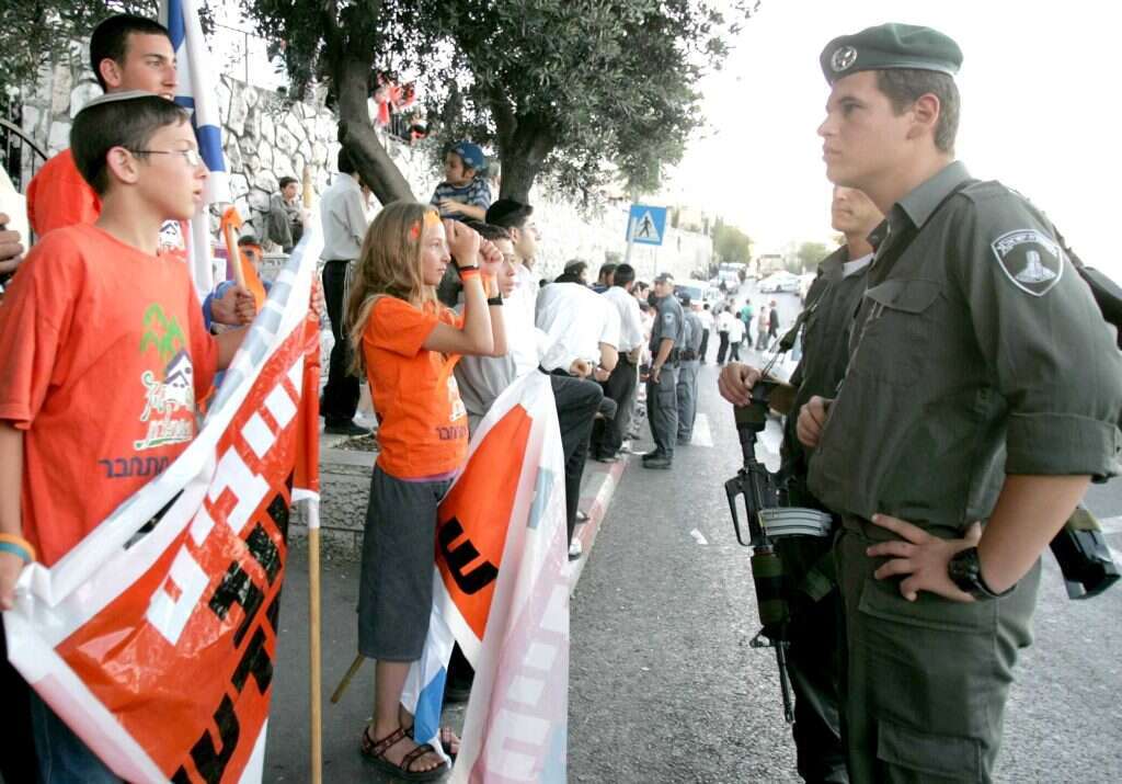 מחאה נגד ההתנתקות. | מרים צחי