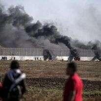 עימותים על גדר הגבול בעזה | EPA/MOHAMMED SABER