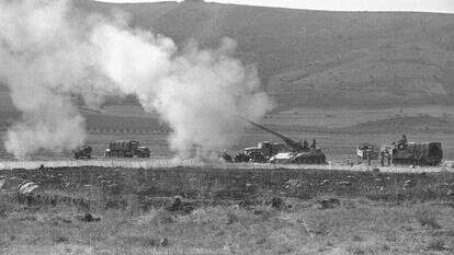 טנקים ישראליים בחזית הסורית. | איתן האריס, לע"מ