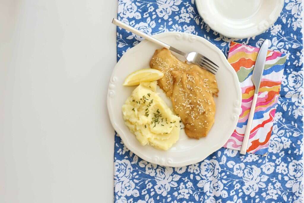 שניצל אפוי מושלם עם פירה. | אפרת ליכטנשטט