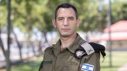 תא"ל הישאם
אבראהים,
בתפקידו כקצין שריון ראשי. | יוסי אלוני תא"ל הישאם
אבראהים,
בתפקידו כקצין שריון ראשי. | יוסי אלוני