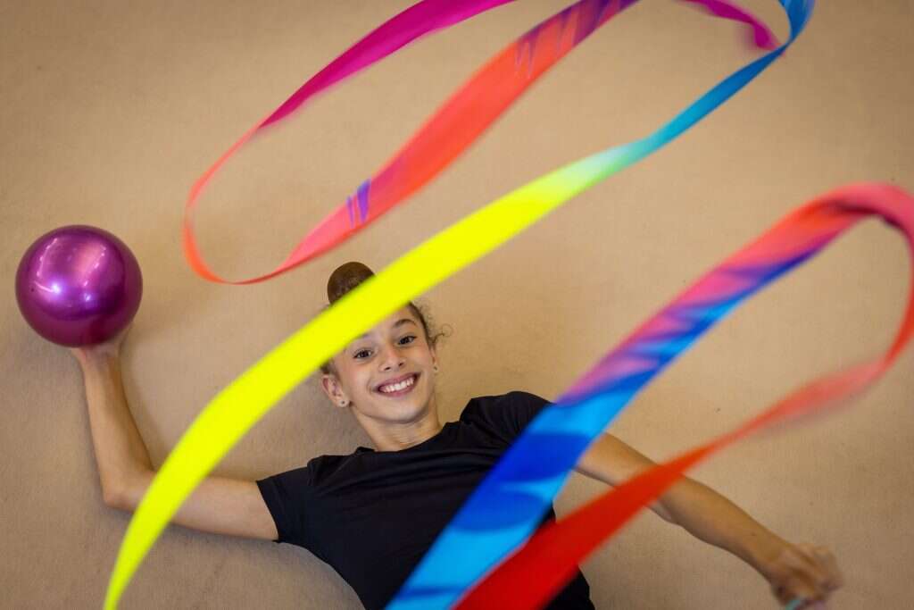 אלונה טל־פרנקו מתעמלת אמנותית. | אריק סולטן