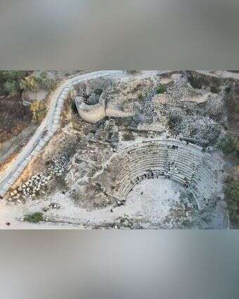 התיאטרון בסבסטיה. | רויטרס