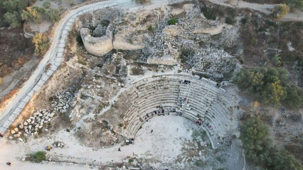 התיאטרון בסבסטיה. | רויטרס