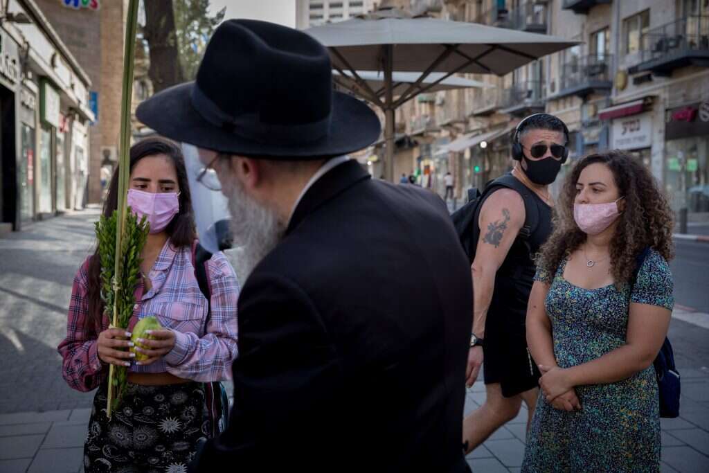 רחוב יפו בירושלים, סוכות 2020. | נתי שוחט/פלאש90