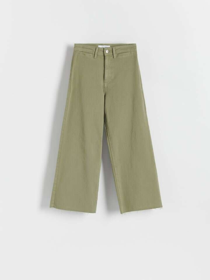 ריזרבד. | אסף לוי