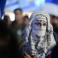 מפגינה נגד הרפורמה המשפטית. | תומר נויברג - פלאש 90