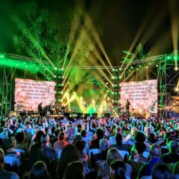 פסטיבל עין גב. | אלה דקר אזולאי פסטיבל עין גב. | אלה דקר אזולאי