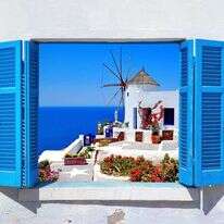 נטייה נוסטלגית לצביעת המציאות בצבעים עזים וחלומיים. | שאטרסטוק