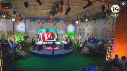 סוכת השידור של ערוץ 14. | מסך מתוך ערוץ 14