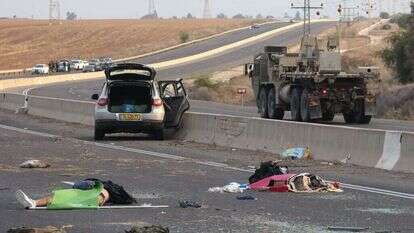 הכניסה לקיבוץ גבים לאחר מתקפת טרור, AFP הכניסה לקיבוץ גבים לאחר מתקפת טרור, AFP