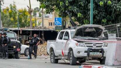 רכב עזתי ששימש מחבלים בשדרות. | ג'מאל עוואד, פלאש 90