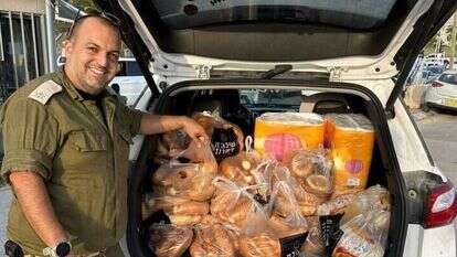 משלוח תרומות לתשובי הדרום. | באדיבות "מתגייסים באהבה"