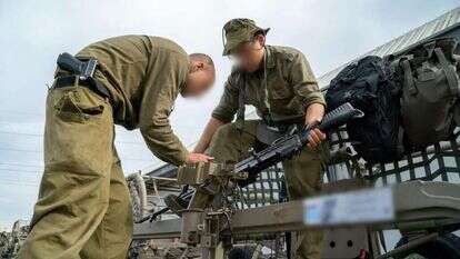 מאות אלפים התגייסו למערך המילואים. | דובר צה"ל