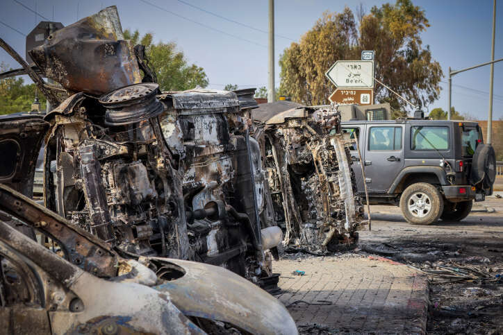 הכניסה לבארי, ביום שני שאחרי שמחת תורה. | יוסי זמיר/פלאש 90