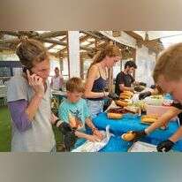 ישראלים מתנדבים. | מיכאל גלעדי, פלאש 90