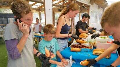 ישראלים מתנדבים. | מיכאל גלעדי, פלאש 90