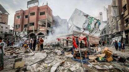 רחוב בחאן יונס אחרי תקיפה של חיל האוויר, היום. | עבד רחים חאטיב/פלאש 90 רחוב בחאן יונס אחרי תקיפה של חיל האוויר, היום. | עבד רחים חאטיב/פלאש 90