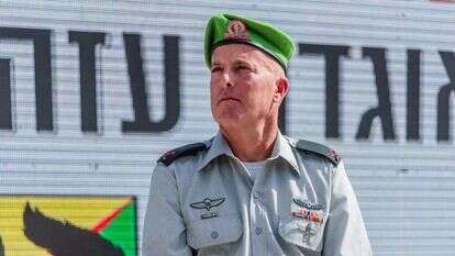 תא"ל אבי רוזנפלד בטקס מינויו למפקד אוגדת עזה, אוגוסט 2022. | דו"צ תא"ל אבי רוזנפלד בטקס מינויו למפקד אוגדת עזה, אוגוסט 2022. | דו"צ