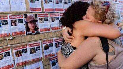 משפחות החטופים בהפגנה לשחרורם בת"א. | תומר נאומברג, פלאש 90