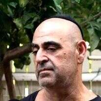 אורי דוד, אביהן של הודיה ותאיר ז"ל שנרצח במסיבה ברעים ע"י מחבלי חמאס. | מטה משפחות החטופים והנעדרים