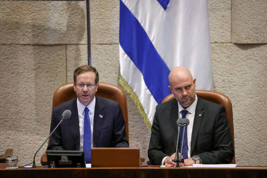 אמיר אוחנה והנשיא הרצוג בכנס החורף. | נועם מושקוביץ/דוברות הכנסת