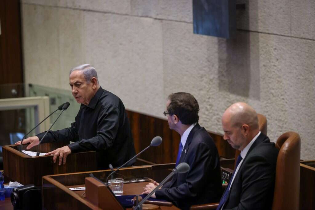 אוחנה, הרצוג ונתניהו בכנס החורף. | נועם מושקוביץ/דוברות הכנסת