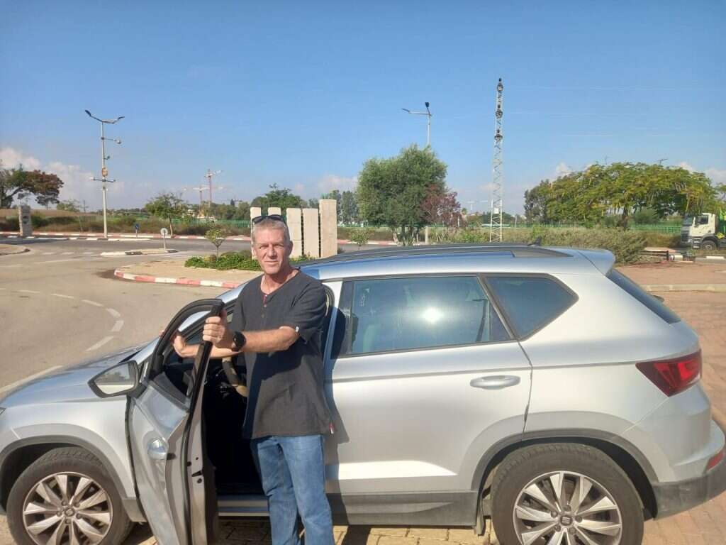 עמית גורפינקל בפעולה. ללא קרדיט עמית גורפינקל בפעולה. ללא קרדיט