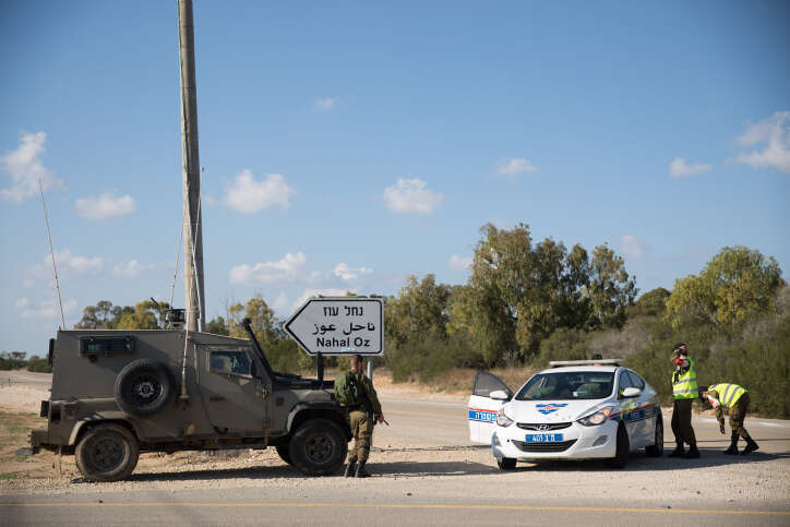 מחסום ליד נחל עוז, | הדס פורש, פלאש 90