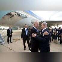 ראש הממשלה בנימין נתניהו מקבל את פני נשיא ארה"ב ג'ו ביידן בנתב"ג. | אבי אוחיון לע"מ