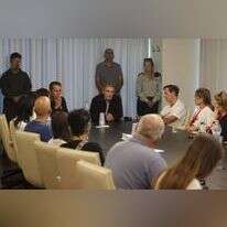 גל הירש עם המשפחות. | מטה המשפחות להחזרת החטופים והנעדרים