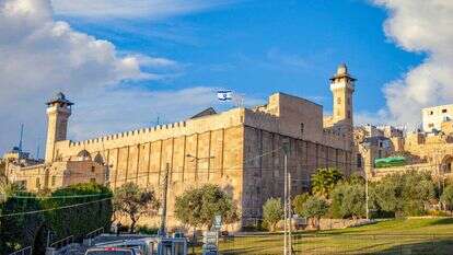 מערת המכפלה. | שאטרסטוק מערת המכפלה. | שאטרסטוק